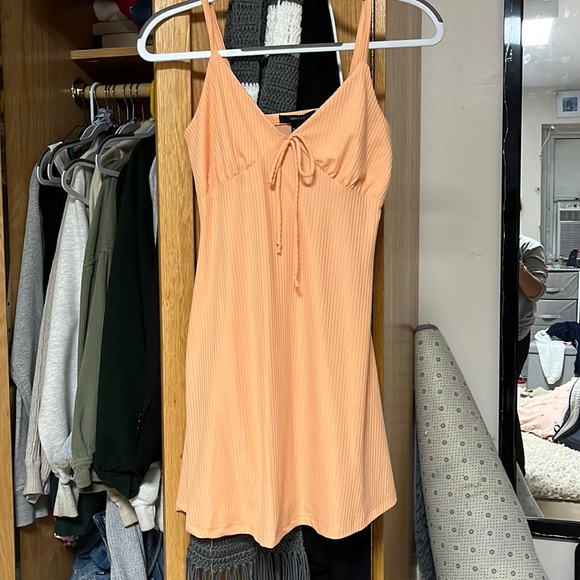 Forever 21 Dresses & Skirts - forever 21 orange dress M